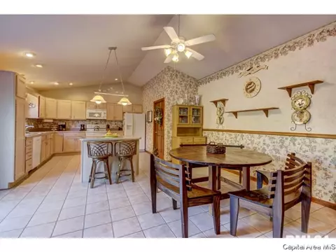 3109 Red Oak Ln, Springfield, IL 62712 photo 11
