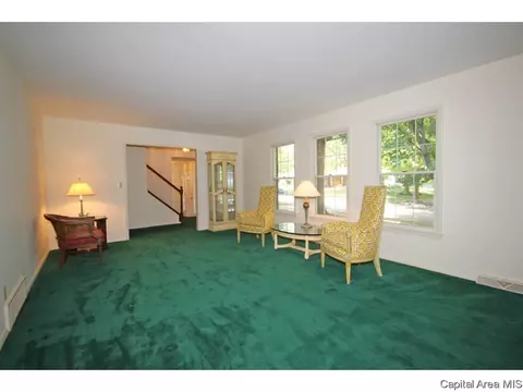 2304 Sylvan Rd, Springfield, IL 62704 photo 14