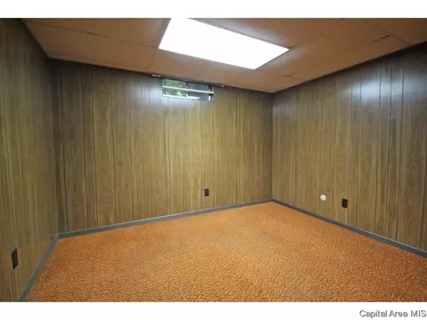 2304 Sylvan Rd, Springfield, IL 62704 photo 31