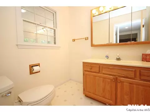 2304 Sylvan Rd, Springfield, IL 62704 photo 28