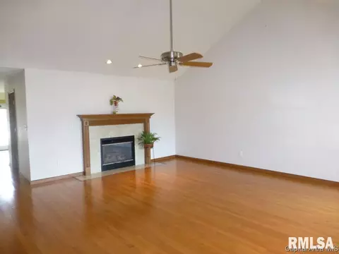 3621 Troon Dr, Springfield, IL 62712 photo 2