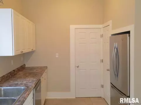 103 N State, Springfield, IL 62702 photo 20