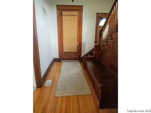 103 N State, Springfield, IL 62702 photo 6