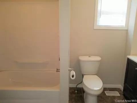 103 N State, Springfield, IL 62702 photo 15