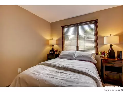 425 Yeoman Dr, Springfield, IL 62704 photo 22