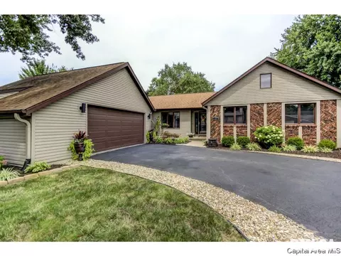425 Yeoman Dr, Springfield, IL 62704 photo 2