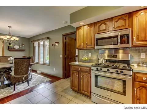 425 Yeoman Dr, Springfield, IL 62704 photo 7