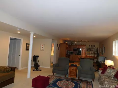 6714 Preston Dr, Springfield, IL 62711 photo 22