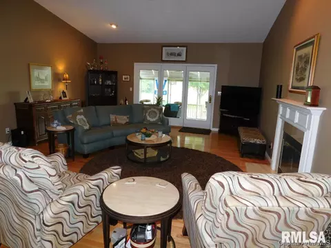 6714 Preston Dr, Springfield, IL 62711 photo 4