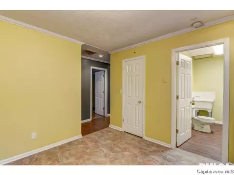 2000 E Converse St, Springfield, IL 62702 photo 22