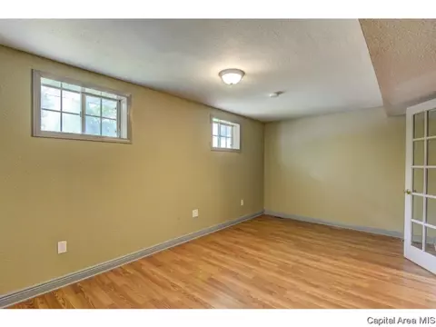 2000 E Converse St, Springfield, IL 62702 photo 18