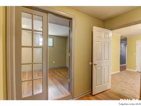 2000 E Converse St, Springfield, IL 62702 photo 20