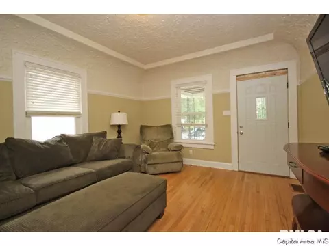 1744 S Douglas, Springfield, IL 62704 photo 7