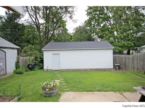 1744 S Douglas, Springfield, IL 62704 photo 34