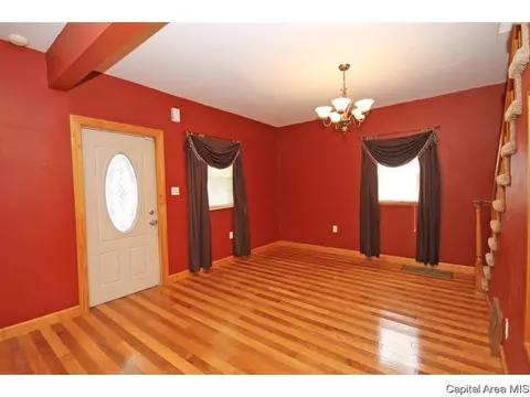 2027 N 19th, Springfield, IL 62702 photo 2