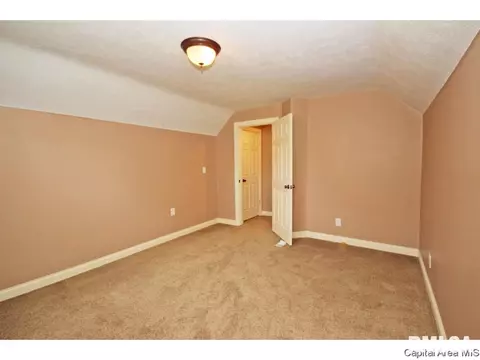 2027 N 19th, Springfield, IL 62702 photo 25