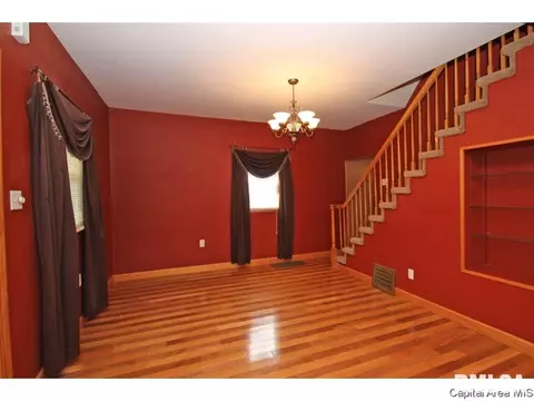 2027 N 19th, Springfield, IL 62702 photo 11