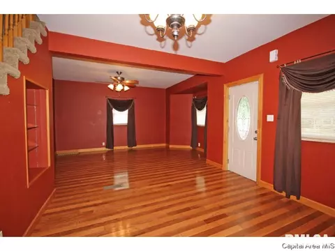 2027 N 19th, Springfield, IL 62702 photo 8