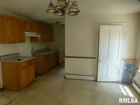 248 Carson Street St, White Hall, IL 62092 photo 4