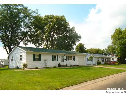 208 Cherry St, Abingdon, IL 61410 photo 1