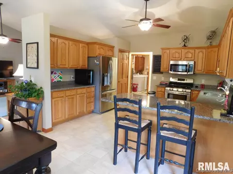 6805 Ninebark Dr, Springfield, IL 62712 photo 17