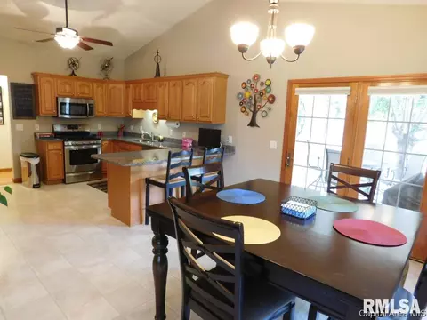 6805 Ninebark Dr, Springfield, IL 62712 photo 18