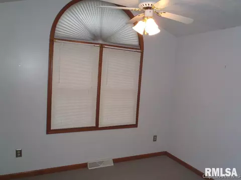 3133 La Conner Dr, Springfield, IL 62704 photo 10