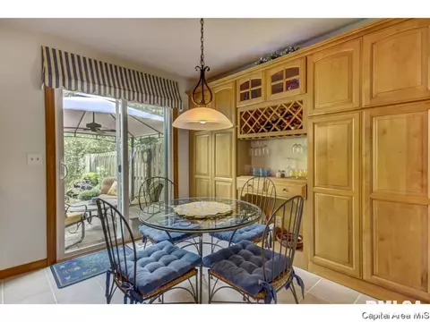 2000 Clara Mae Ct, Springfield, IL 62711 photo 15