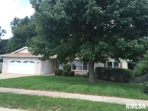 4033 Hazelbrook Dr, Springfield, IL 62711 photo 1