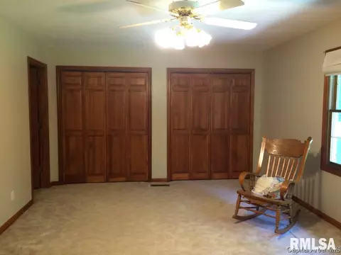 4033 Hazelbrook Dr, Springfield, IL 62711 photo 14