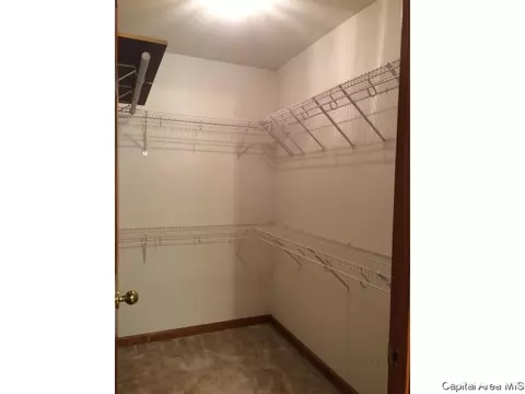 4033 Hazelbrook Dr, Springfield, IL 62711 photo 15