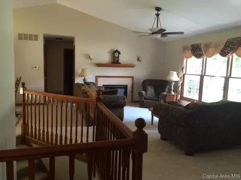 4033 Hazelbrook Dr, Springfield, IL 62711 photo 8