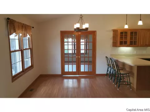 7400 Piper Glen Dr, Springfield, IL 62711 photo 11