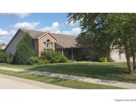7400 Piper Glen Dr, Springfield, IL 62711 photo 3
