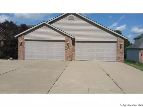7400 Piper Glen Dr, Springfield, IL 62711 photo 4
