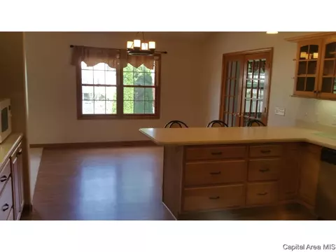 7400 Piper Glen Dr, Springfield, IL 62711 photo 15