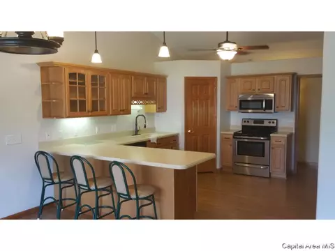 7400 Piper Glen Dr, Springfield, IL 62711 photo 12