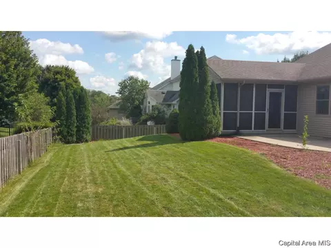 7400 Piper Glen Dr, Springfield, IL 62711 photo 6