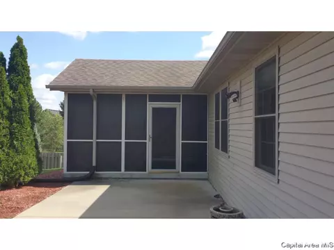 7400 Piper Glen Dr, Springfield, IL 62711 photo 5