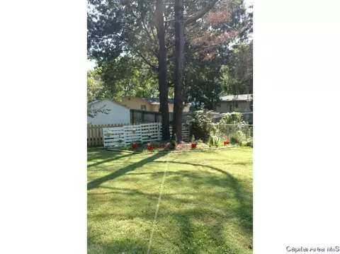 2612 Bennington Dr, Springfield, IL 62704 photo 5