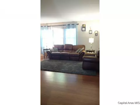 2612 Bennington Dr, Springfield, IL 62704 photo 6