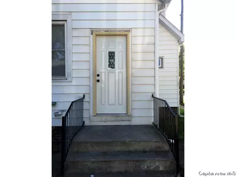 1030 N 4th St, Springfield, IL 62702 photo 23