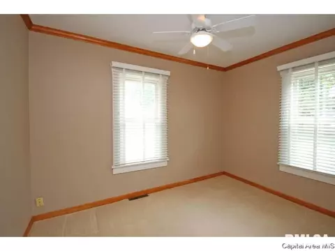 2137 Lowell Ave, Springfield, IL 62704 photo 22