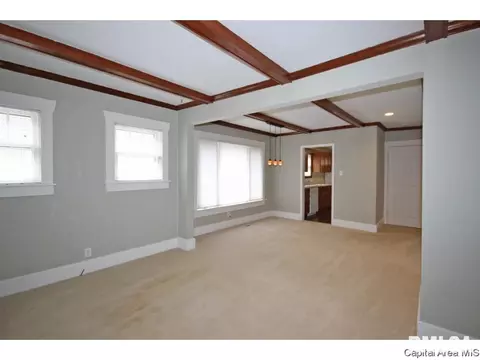 2137 Lowell Ave, Springfield, IL 62704 photo 4