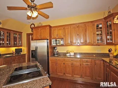 901 Williams Blvd, Springfield, IL 62704 photo 7