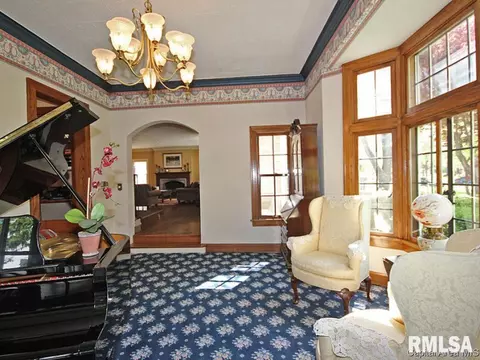 901 Williams Blvd, Springfield, IL 62704 photo 3