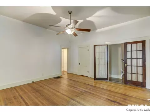 331 S Douglas Ave, Springfield, IL 62704 photo 23