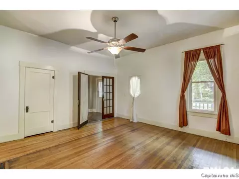 331 S Douglas Ave, Springfield, IL 62704 photo 22