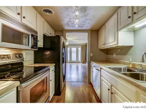 80 Country Pl, Springfield, IL 62703 photo 14