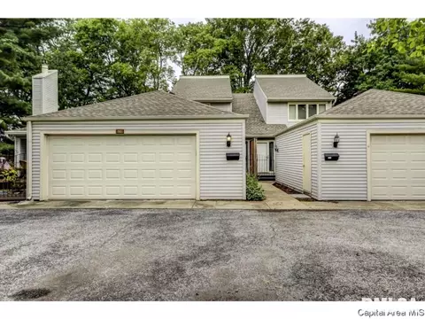 80 Country Pl, Springfield, IL 62703 photo 2